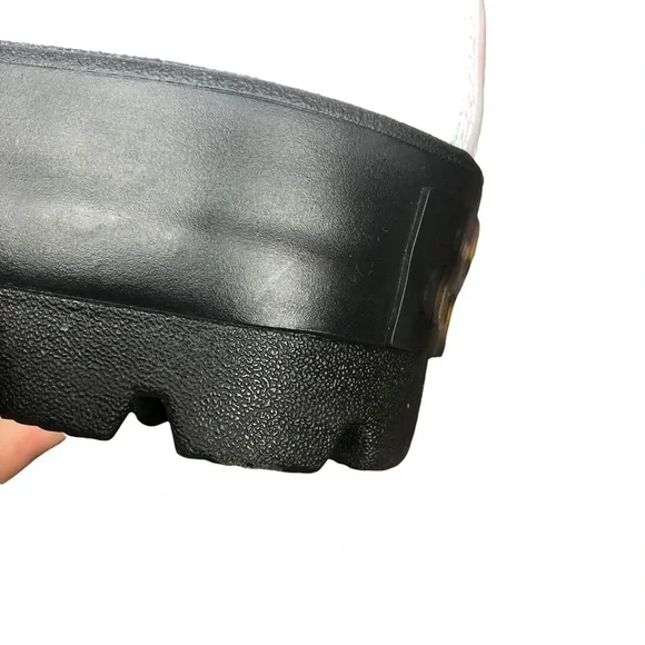 Converse Chuck Taylor All Star High Surface Fusion Lugged Boots White Size 10 - Picture 11 of 12